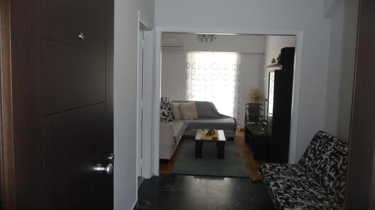 D&J Central Appartment Ioánnina Eksteriør bilde